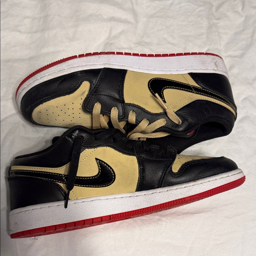 Jordan Kids Sneakers Black and Tan